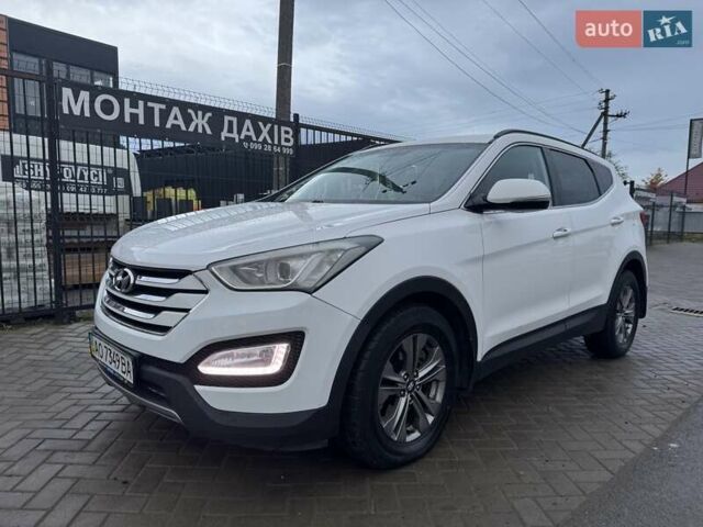 Белый Хендай Санта Фе, объемом двигателя 2.2 л и пробегом 320 тыс. км за 14000 $, фото 25 на Automoto.ua