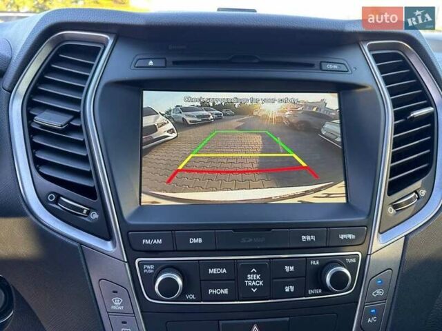 Білий Хендай Санта Фе, об'ємом двигуна 2 л та пробігом 218 тис. км за 17800 $, фото 15 на Automoto.ua