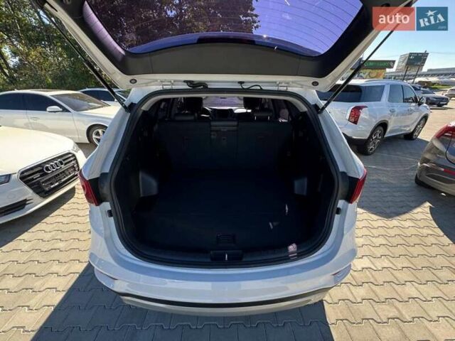 Білий Хендай Санта Фе, об'ємом двигуна 2 л та пробігом 198 тис. км за 17900 $, фото 8 на Automoto.ua