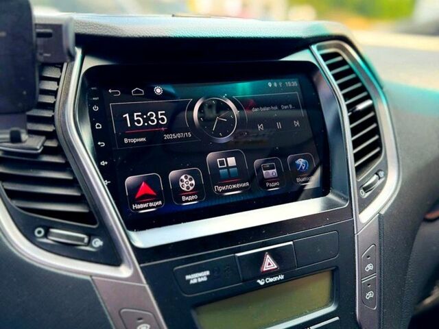 Білий Хендай Санта Фе, об'ємом двигуна 2.2 л та пробігом 100 тис. км за 21000 $, фото 2 на Automoto.ua