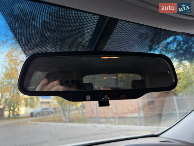 Білий Хендай Санта Фе, об'ємом двигуна 2.36 л та пробігом 177 тис. км за 13300 $, фото 79 на Automoto.ua