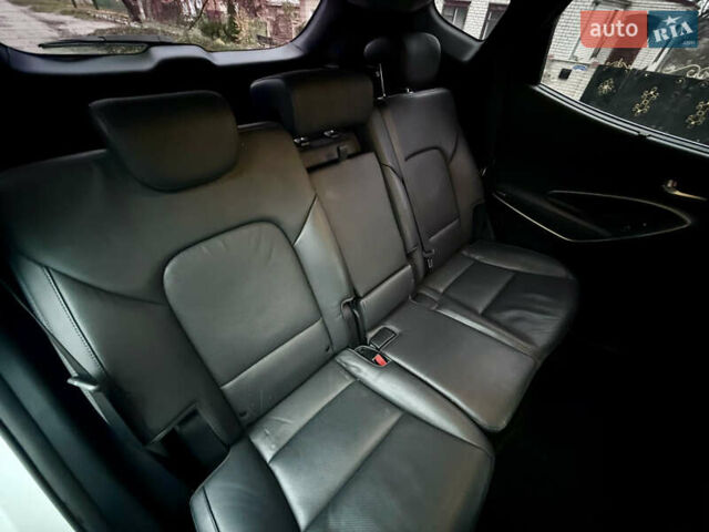 Белый Хендай Санта Фе, объемом двигателя 2 л и пробегом 210 тыс. км за 17500 $, фото 35 на Automoto.ua