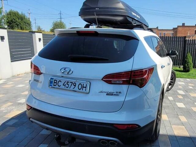 Белый Хендай Санта Фе, объемом двигателя 2.2 л и пробегом 203 тыс. км за 20600 $, фото 4 на Automoto.ua