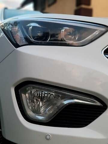 Белый Хендай Санта Фе, объемом двигателя 3.34 л и пробегом 160 тыс. км за 15399 $, фото 16 на Automoto.ua