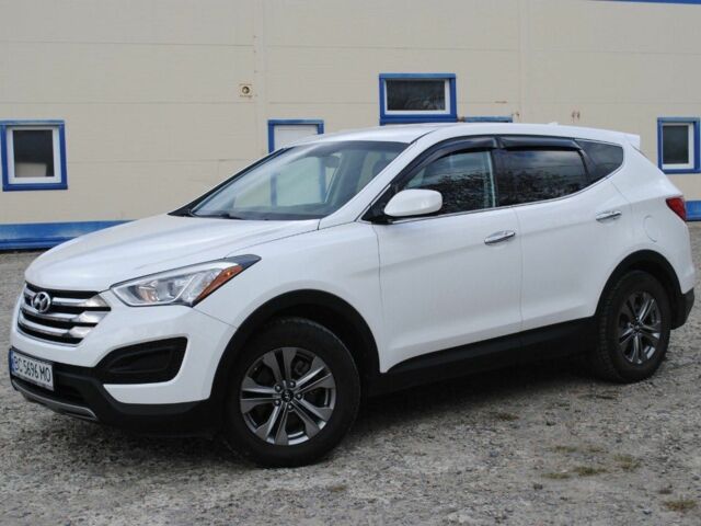 Белый Хендай Санта Фе, объемом двигателя 2.4 л и пробегом 158 тыс. км за 12900 $, фото 5 на Automoto.ua