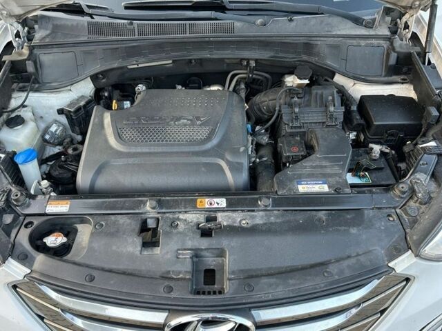 Белый Хендай Санта Фе, объемом двигателя 2 л и пробегом 190 тыс. км за 8300 $, фото 12 на Automoto.ua