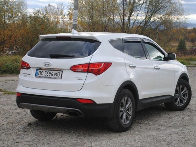 Белый Хендай Санта Фе, объемом двигателя 2.4 л и пробегом 158 тыс. км за 12900 $, фото 10 на Automoto.ua