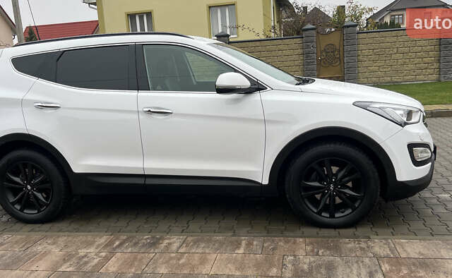 Белый Хендай Санта Фе, объемом двигателя 2.2 л и пробегом 226 тыс. км за 18999 $, фото 17 на Automoto.ua