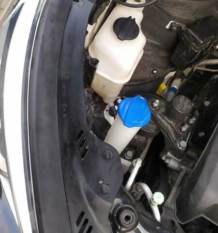 Белый Хендай Санта Фе, объемом двигателя 2 л и пробегом 215 тыс. км за 19000 $, фото 20 на Automoto.ua