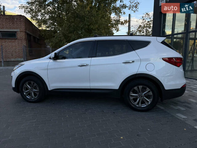 Білий Хендай Санта Фе, об'ємом двигуна 2.36 л та пробігом 177 тис. км за 13300 $, фото 17 на Automoto.ua