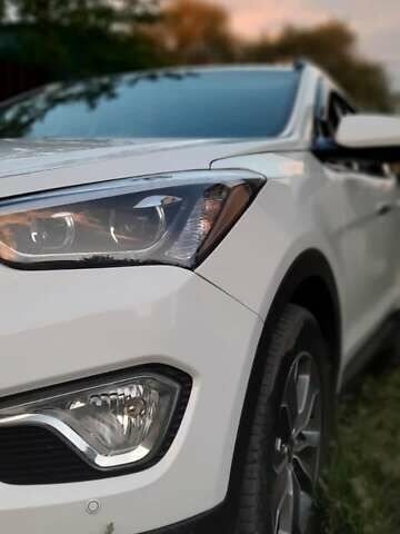 Белый Хендай Санта Фе, объемом двигателя 3.34 л и пробегом 160 тыс. км за 15399 $, фото 17 на Automoto.ua