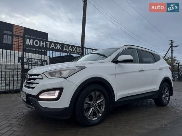 Белый Хендай Санта Фе, объемом двигателя 2.2 л и пробегом 320 тыс. км за 14000 $, фото 17 на Automoto.ua