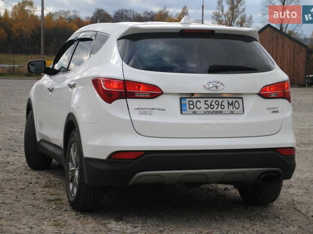 Белый Хендай Санта Фе, объемом двигателя 2.36 л и пробегом 158 тыс. км за 12900 $, фото 6 на Automoto.ua