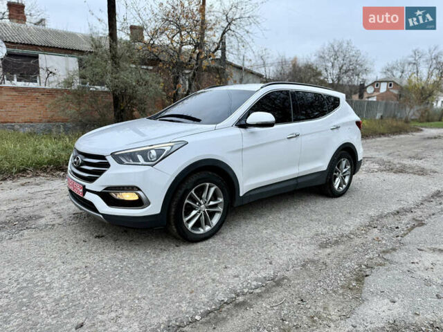 Белый Хендай Санта Фе, объемом двигателя 2 л и пробегом 210 тыс. км за 17500 $, фото 3 на Automoto.ua