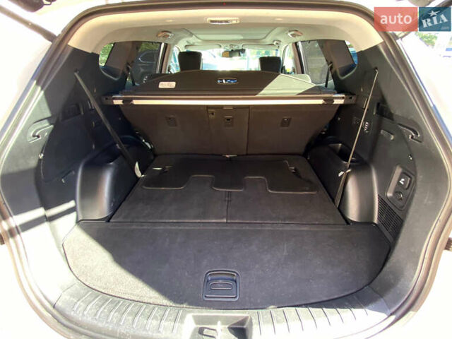 Белый Хендай Санта Фе, объемом двигателя 2.2 л и пробегом 214 тыс. км за 18500 $, фото 21 на Automoto.ua