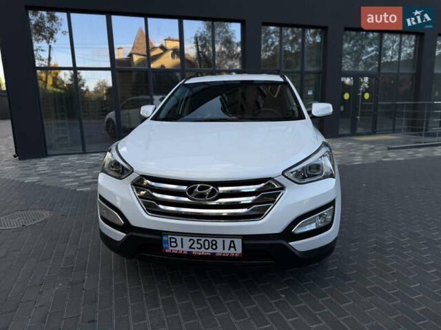 Белый Хендай Санта Фе, объемом двигателя 2.36 л и пробегом 177 тыс. км за 13500 $, фото 3 на Automoto.ua