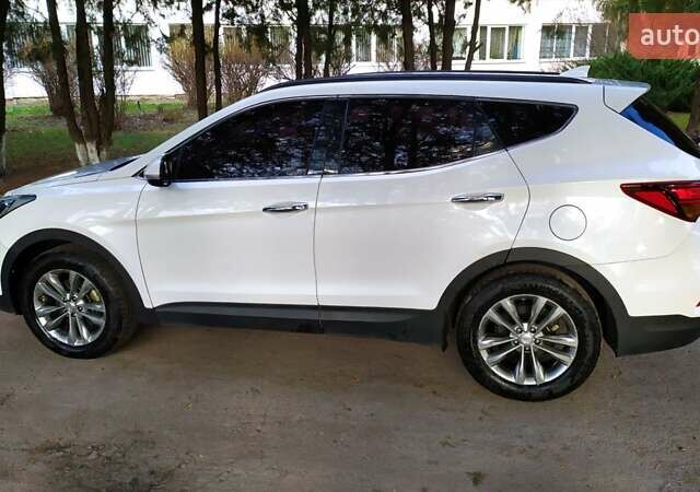 Белый Хендай Санта Фе, объемом двигателя 2 л и пробегом 215 тыс. км за 19000 $, фото 10 на Automoto.ua