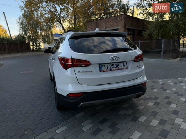 Білий Хендай Санта Фе, об'ємом двигуна 2.36 л та пробігом 177 тис. км за 13300 $, фото 27 на Automoto.ua