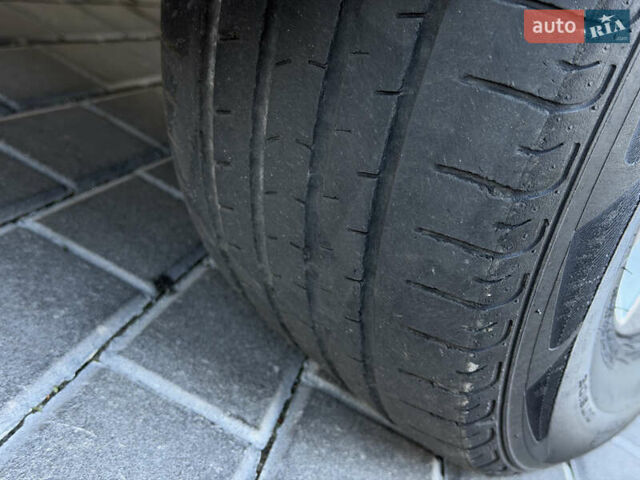 Білий Хендай Санта Фе, об'ємом двигуна 2.36 л та пробігом 177 тис. км за 13300 $, фото 60 на Automoto.ua