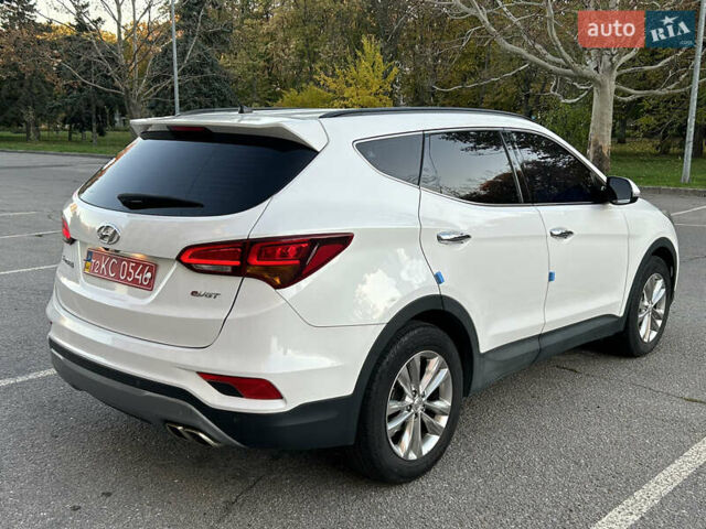 Білий Хендай Санта Фе, об'ємом двигуна 2 л та пробігом 164 тис. км за 18500 $, фото 2 на Automoto.ua