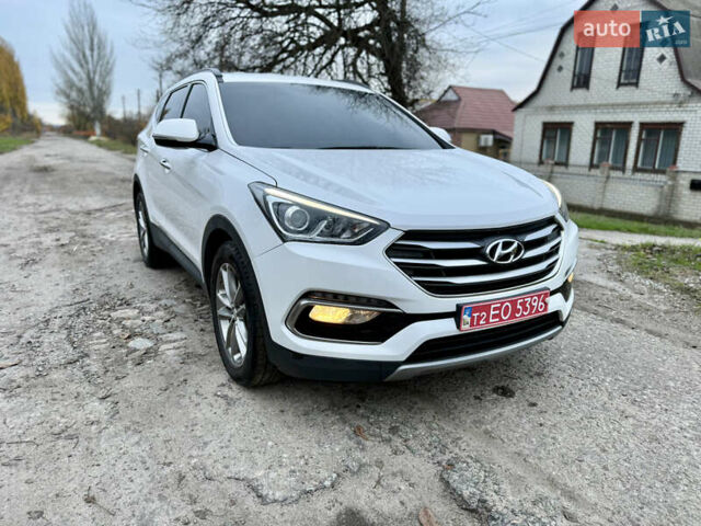 Белый Хендай Санта Фе, объемом двигателя 2 л и пробегом 210 тыс. км за 17500 $, фото 12 на Automoto.ua