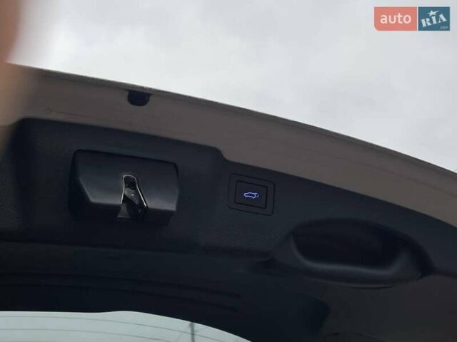 Белый Хендай Санта Фе, объемом двигателя 2.2 л и пробегом 272 тыс. км за 18900 $, фото 31 на Automoto.ua