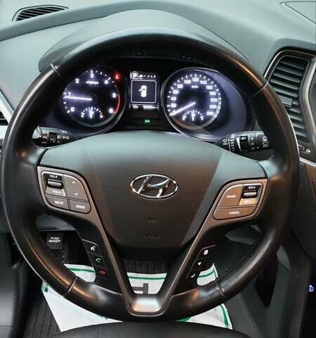 Белый Хендай Санта Фе, объемом двигателя 2 л и пробегом 179 тыс. км за 18800 $, фото 45 на Automoto.ua