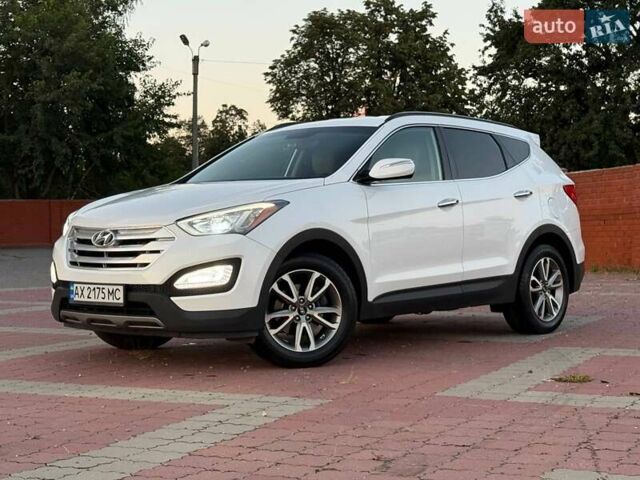 Білий Хендай Санта Фе, об'ємом двигуна 2 л та пробігом 133 тис. км за 13950 $, фото 2 на Automoto.ua