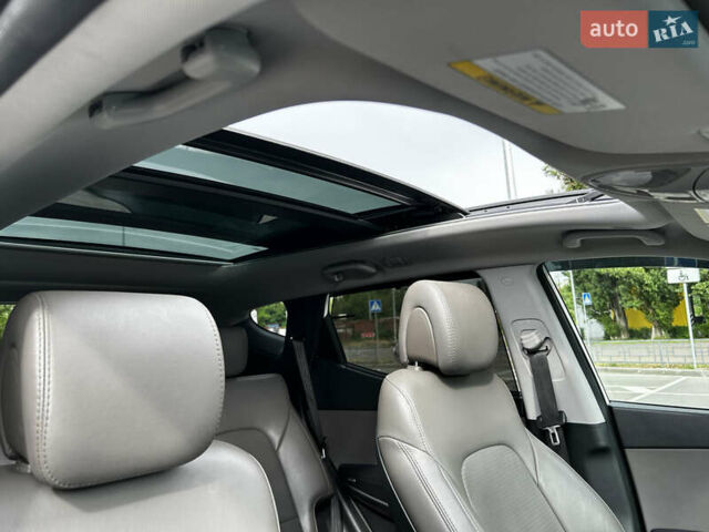 Білий Хендай Санта Фе, об'ємом двигуна 2.36 л та пробігом 200 тис. км за 16750 $, фото 14 на Automoto.ua