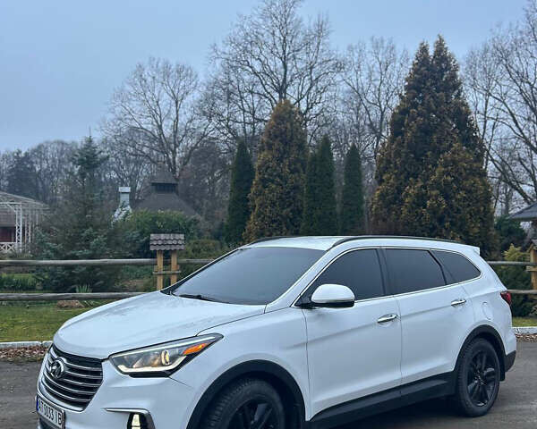 Белый Хендай Санта Фе, объемом двигателя 3.34 л и пробегом 205 тыс. км за 17300 $, фото 5 на Automoto.ua