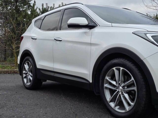 Белый Хендай Санта Фе, объемом двигателя 2.2 л и пробегом 113 тыс. км за 20699 $, фото 5 на Automoto.ua