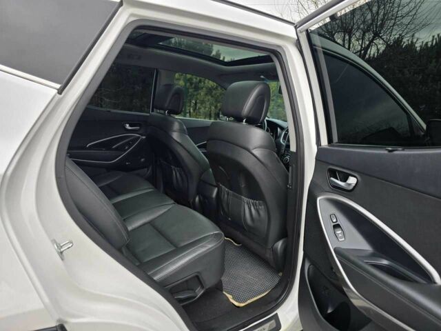 Белый Хендай Санта Фе, объемом двигателя 2.2 л и пробегом 113 тыс. км за 20699 $, фото 18 на Automoto.ua