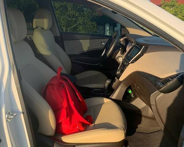 Белый Хендай Санта Фе, объемом двигателя 2.4 л и пробегом 78 тыс. км за 17500 $, фото 14 на Automoto.ua