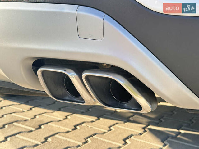 Білий Хендай Санта Фе, об'ємом двигуна 2.2 л та пробігом 155 тис. км за 23600 $, фото 24 на Automoto.ua