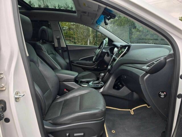 Белый Хендай Санта Фе, объемом двигателя 2.2 л и пробегом 113 тыс. км за 20699 $, фото 17 на Automoto.ua