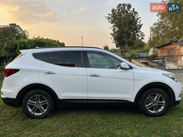 Белый Хендай Санта Фе, объемом двигателя 2.36 л и пробегом 111 тыс. км за 15000 $, фото 9 на Automoto.ua