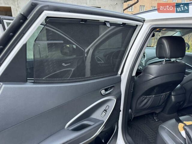 Белый Хендай Санта Фе, объемом двигателя 2.2 л и пробегом 168 тыс. км за 23300 $, фото 22 на Automoto.ua