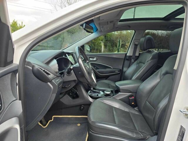 Белый Хендай Санта Фе, объемом двигателя 2.2 л и пробегом 113 тыс. км за 20699 $, фото 10 на Automoto.ua