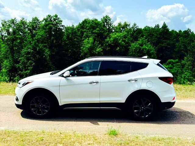 Белый Хендай Санта Фе, объемом двигателя 2 л и пробегом 165 тыс. км за 20000 $, фото 5 на Automoto.ua