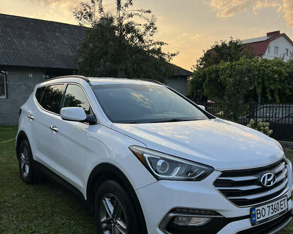 Белый Хендай Санта Фе, объемом двигателя 2.36 л и пробегом 111 тыс. км за 15000 $, фото 7 на Automoto.ua