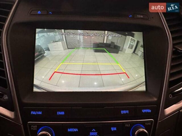 Білий Хендай Санта Фе, об'ємом двигуна 2 л та пробігом 167 тис. км за 19900 $, фото 15 на Automoto.ua