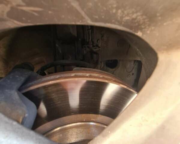 Білий Хендай Санта Фе, об'ємом двигуна 2.2 л та пробігом 150 тис. км за 21300 $, фото 9 на Automoto.ua