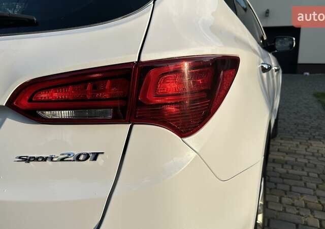 Белый Хендай Санта Фе, объемом двигателя 2 л и пробегом 80 тыс. км за 20700 $, фото 9 на Automoto.ua