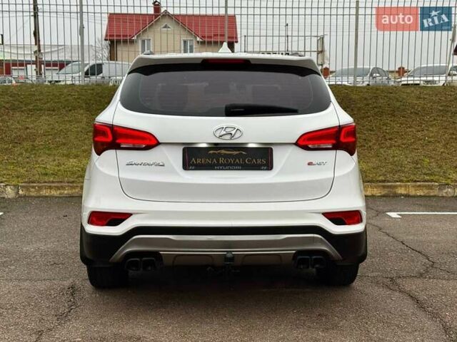 Белый Хендай Санта Фе, объемом двигателя 2.2 л и пробегом 211 тыс. км за 21990 $, фото 12 на Automoto.ua