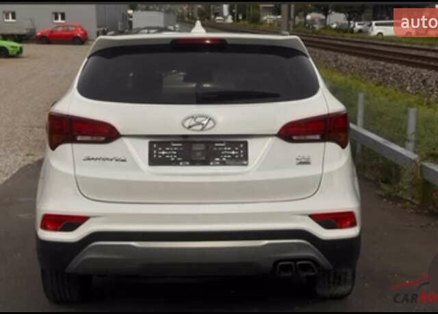 Білий Хендай Санта Фе, об'ємом двигуна 2.2 л та пробігом 155 тис. км за 23600 $, фото 70 на Automoto.ua