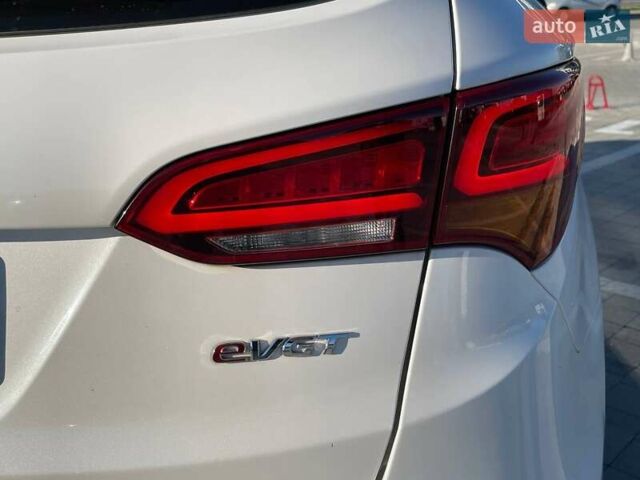 Белый Хендай Санта Фе, объемом двигателя 2 л и пробегом 137 тыс. км за 23500 $, фото 8 на Automoto.ua