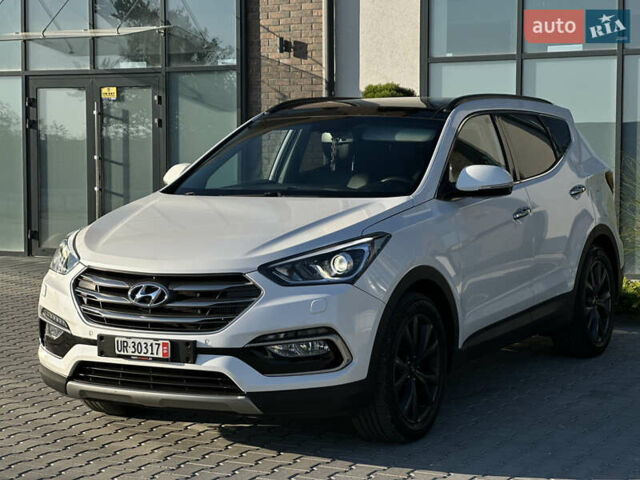 Белый Хендай Санта Фе, объемом двигателя 2.2 л и пробегом 156 тыс. км за 23600 $, фото 9 на Automoto.ua