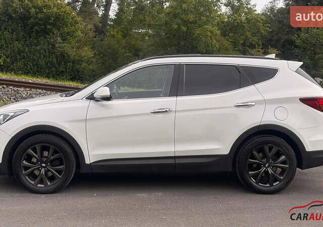 Белый Хендай Санта Фе, объемом двигателя 2.2 л и пробегом 156 тыс. км за 23600 $, фото 97 на Automoto.ua