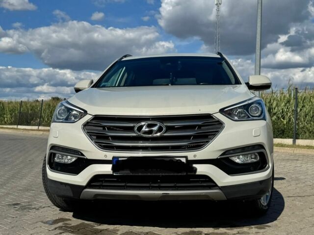 Белый Хендай Санта Фе, объемом двигателя 2 л и пробегом 154 тыс. км за 9500 $, фото 5 на Automoto.ua