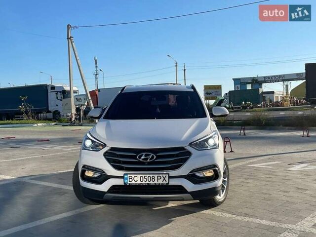 Белый Хендай Санта Фе, объемом двигателя 2 л и пробегом 137 тыс. км за 23500 $, фото 3 на Automoto.ua